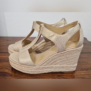 MICHAEL Michael Kors Metallic Gold Sandals/Shoes W/Jute Tan Wedge Size 8.5 NWOB
